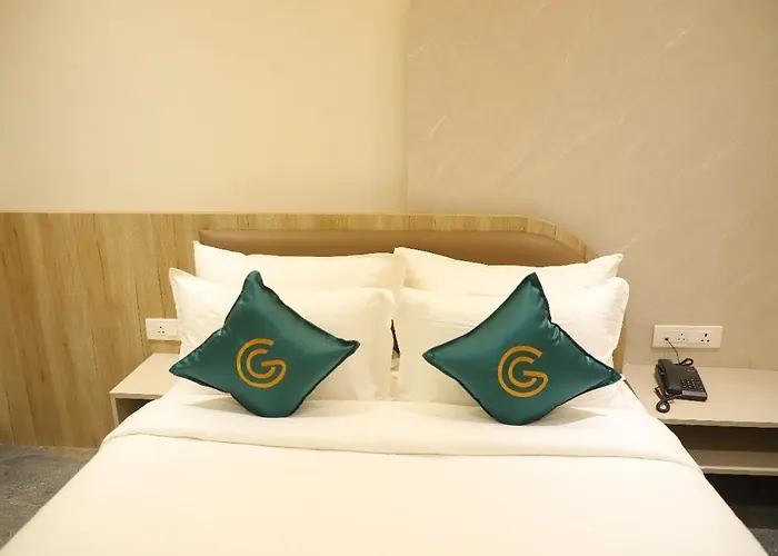 Hotel Cosmos Green Indore