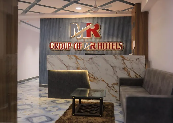 Hotel Maruti R Ahmedabad