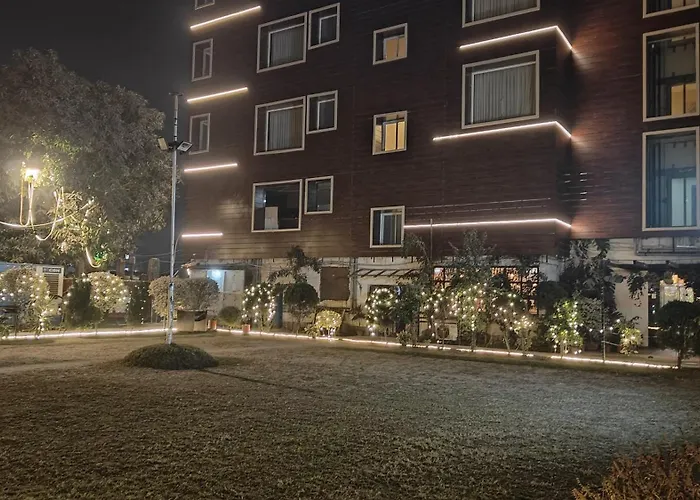 Hotel Holiday International Purnia