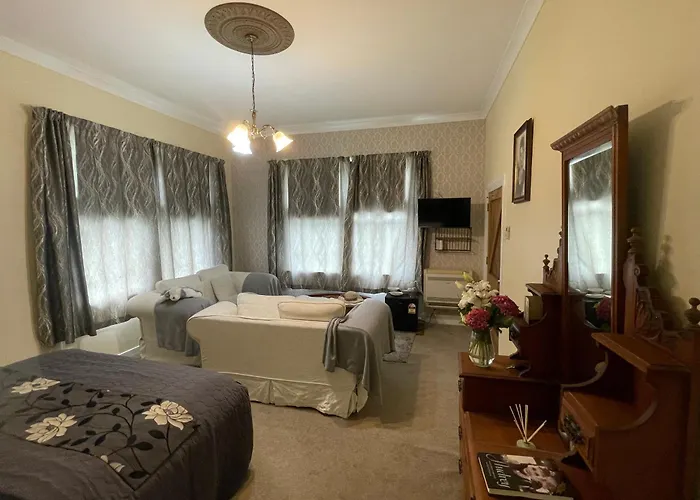 Victoria House Hotel Geraldine