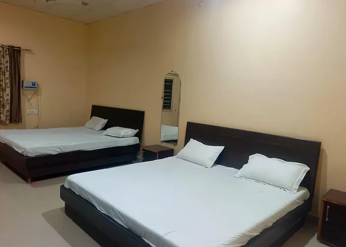 Rangoli Ac Rooms And Banquets Jhansi