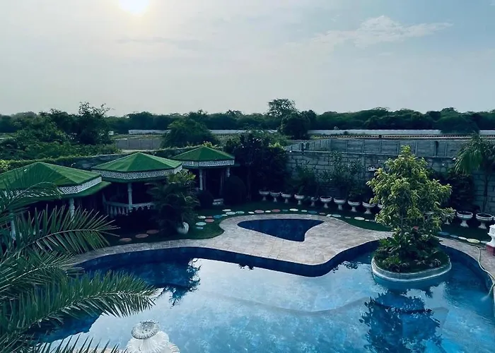 Sparrow Farms And Resort Lucknow