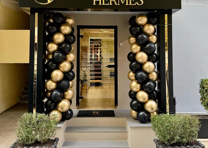 Petite Maison Hermes Center Tirana