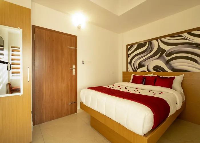 Hotel Eden Palace Thrissur
