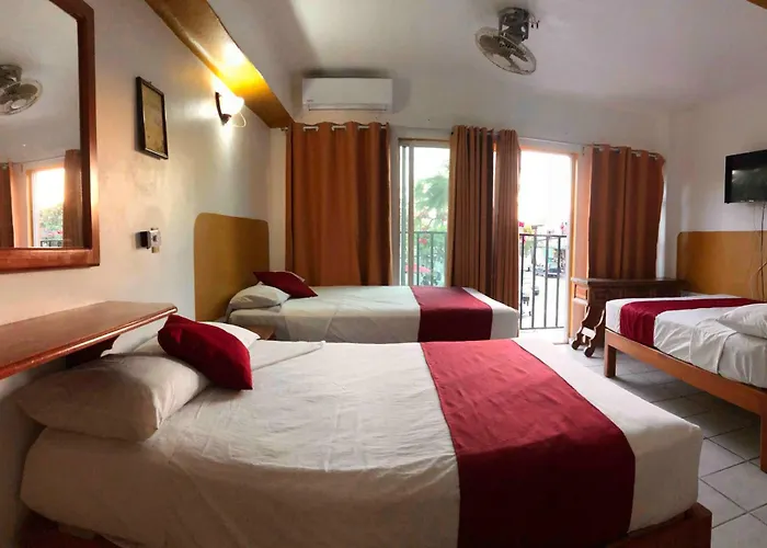 Hotel Galeon Manzanillo