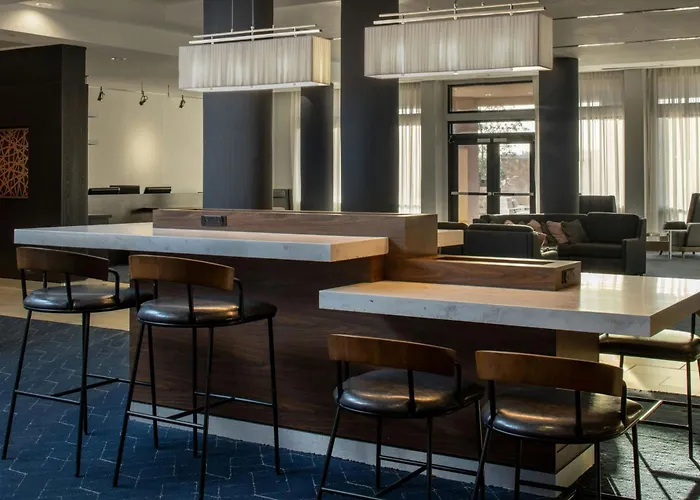 Courtyard By Marriott Jackson Airport/Pearl Hotel