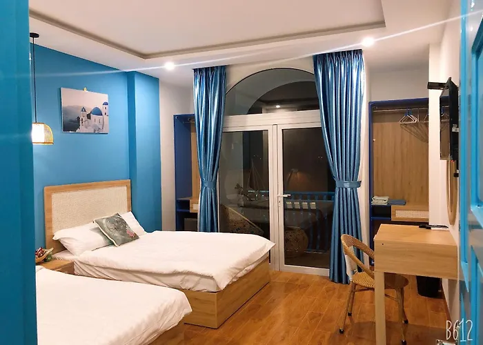 Santorini House And Coffee Hotel Đà Nẵng