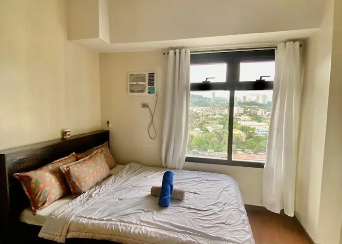 1 Bedroom With Balcony Azalea Condo Cebu