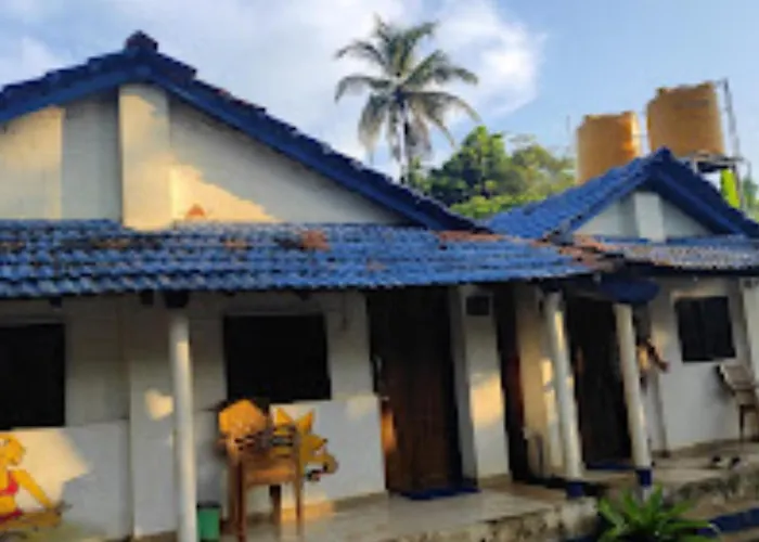 R K Beach Cottage Gokarna 