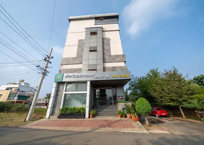 Hotel J N Stay Mysore - 12 Minutes To Mysore Palace