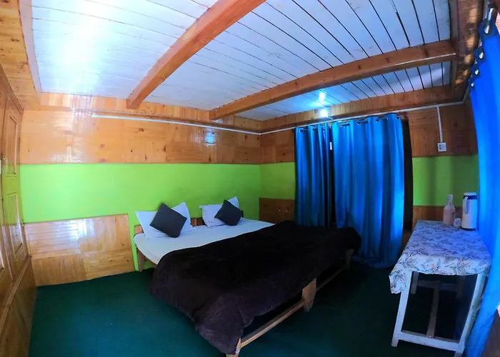 Parma House Hotel Kasol
