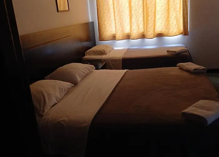 Hotel Champagnat Cali