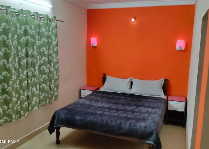 Hotel Pleasant Days & Balan Groups Ooty