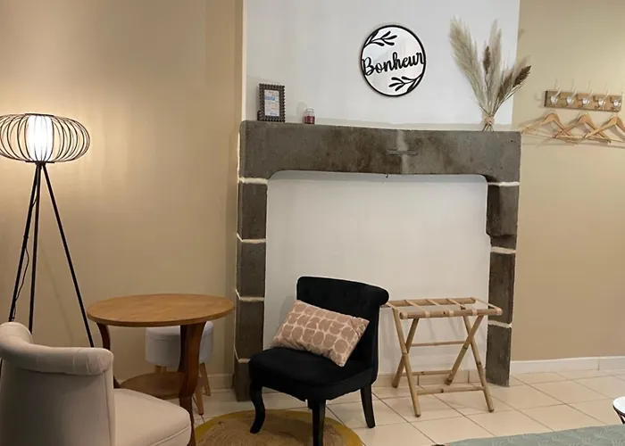 Maison Côté Halle La chambre du Parc Saint-Flour 