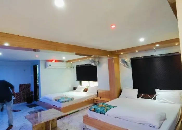 The Maheshwari Residency Hotel Ayodhya