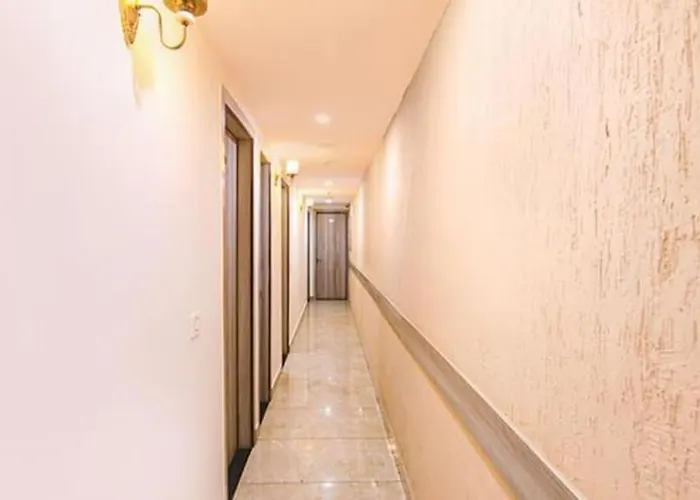 Hotel Welcome Residency Zirakpur