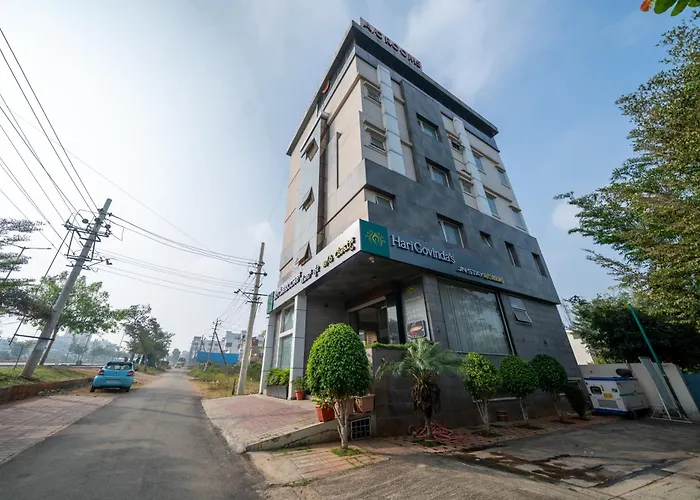 Hotel J N Stay Mysore - 12 Minutes To Mysore Palace