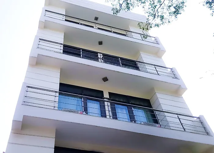 Hotel Jagannath Chittaranjan Park Near Nehru Palace New Delhi