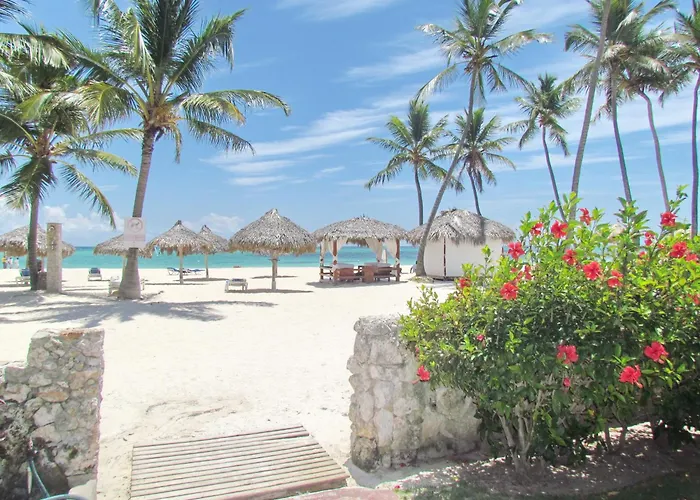 Ducassi Suites Rooftop Pool - Beach Club And Spa Punta Cana