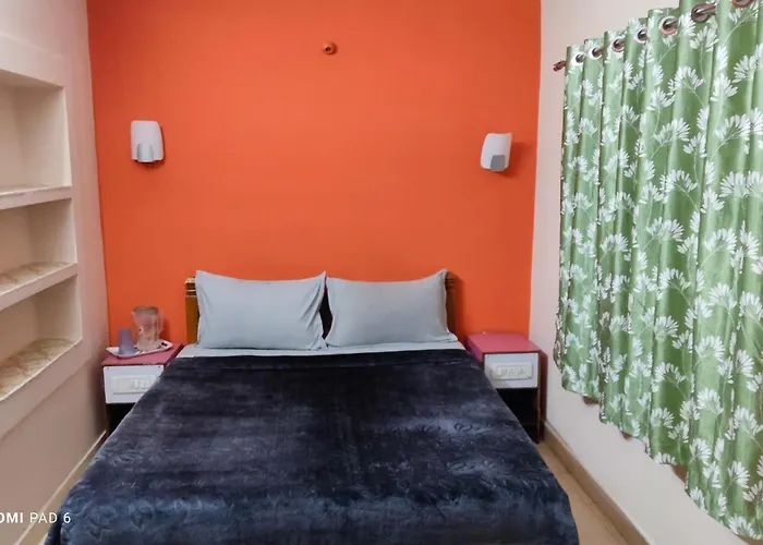 Hotel Pleasant Days & Balan Groups Ooty