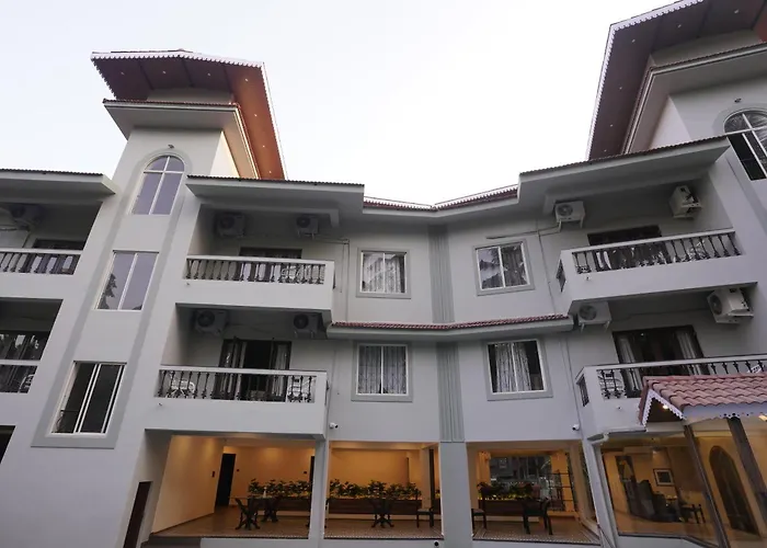 Hotel Lotus Candolim