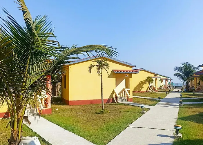 Star Inn Beachfront Resort Mandarmani