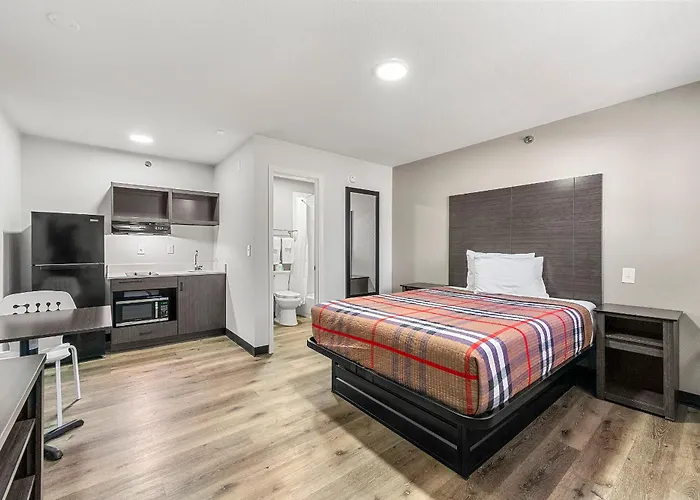 Southern Suites Forest Park