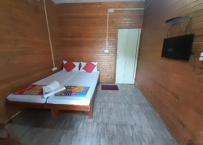 The Woods Beach Stay Guhagar