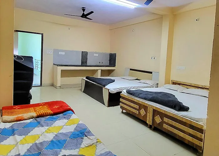 Hotel Maa Aarti Palace Ujjain