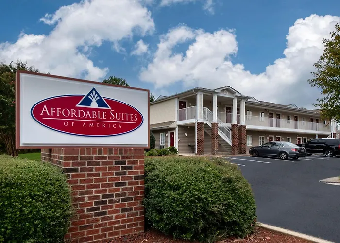 Affordable Suites Conover / Hickory