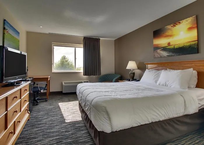 Everspring Inn & Suites Oskaloosa