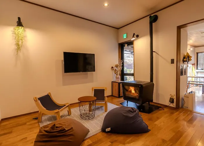 Guesthouse Nedoko Nakatsugawa