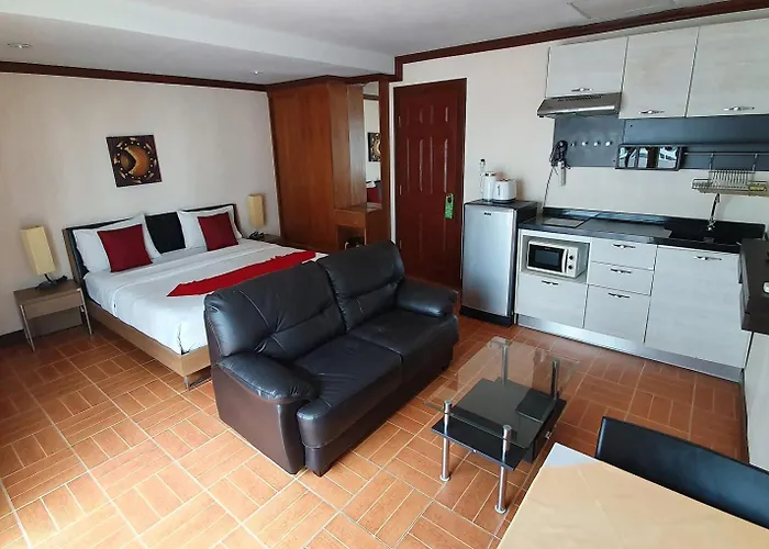 Patong Karlssons Hotel