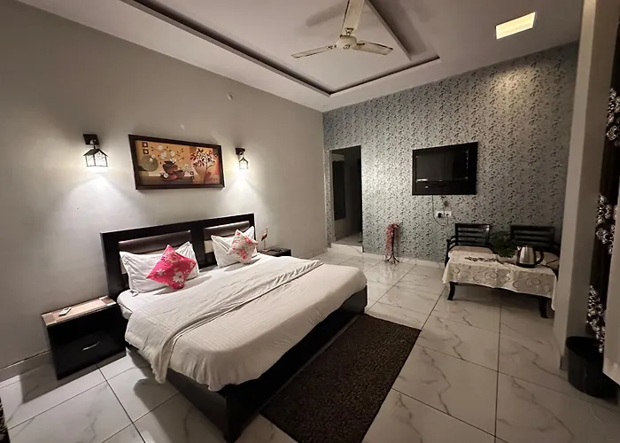 Hotel Jaydeep Tower Haldwani