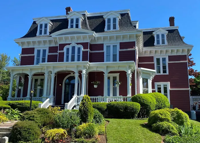 Blomidon Inn Wolfville