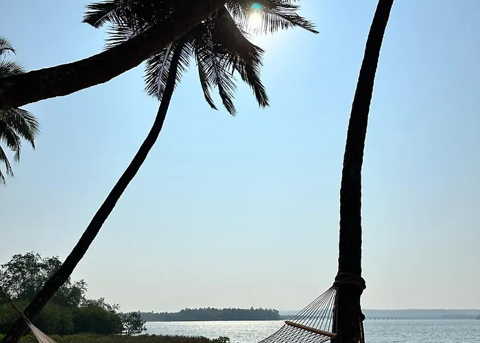 Coastal Breeze Bed & Breakfast Honavar