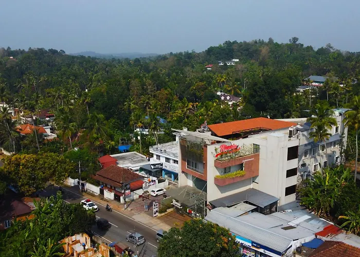 Raj Riveria Hotel Muvattupuzha