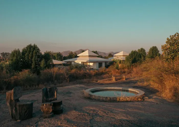 Brij Pola, Jawai - Luxury Jungle Camp With Private Pools Hotel Jawai Bandh
