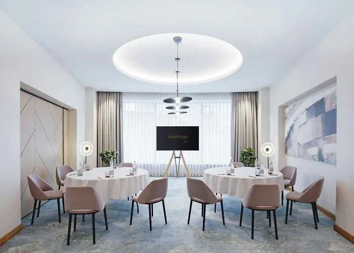 Hotel Courtyard By Marriott Baku
