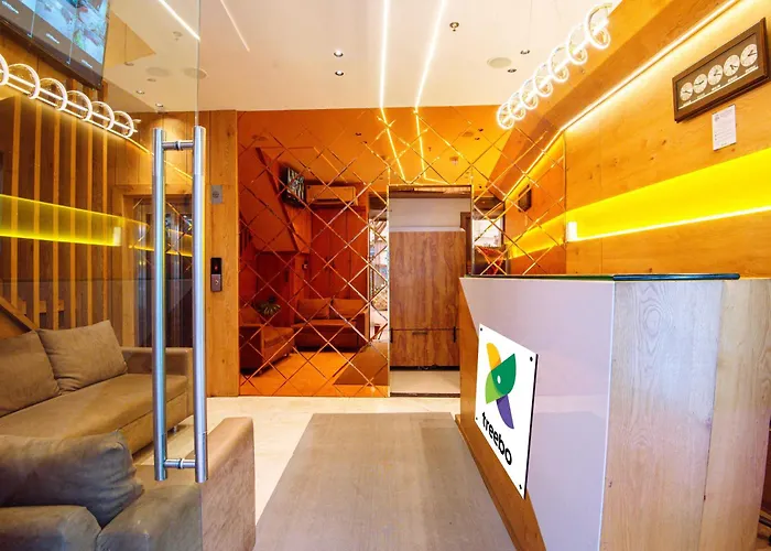 Hotel Skylink Hospitality Next To Amber Imperial Mumbai