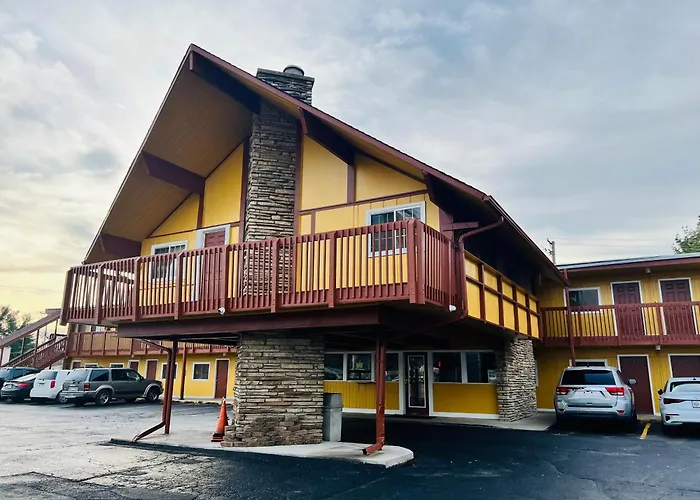 Clayton House Motel Loves Park