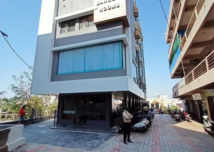 Hotel Crossview Palanpur