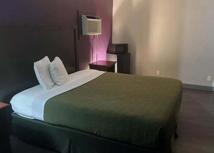 Deluxe Inn Bossier City