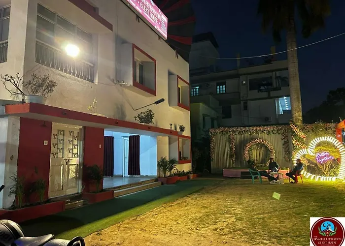 Hotel The Singh Celebration Guest House Patna 