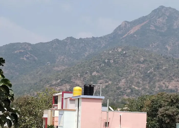 Divine Lights House Hotel Tiruvannamalai