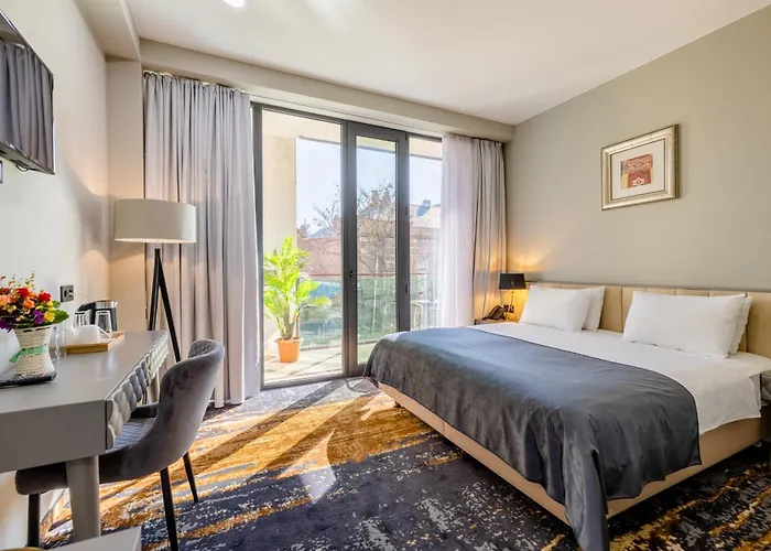 Brosse Garden Hotel Tbilisi