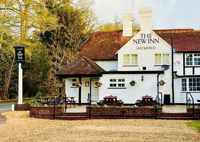 The New Inn Heckfield Hook 