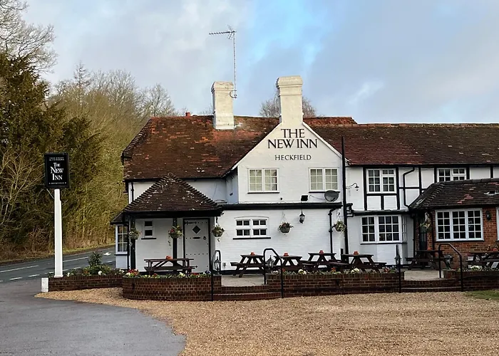 The New Inn Heckfield Hook 