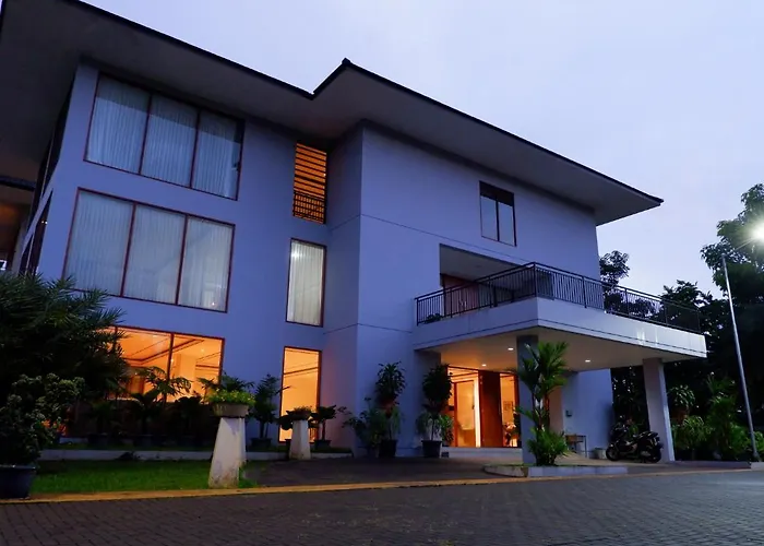 Nava Magnolia Hotel Bandung