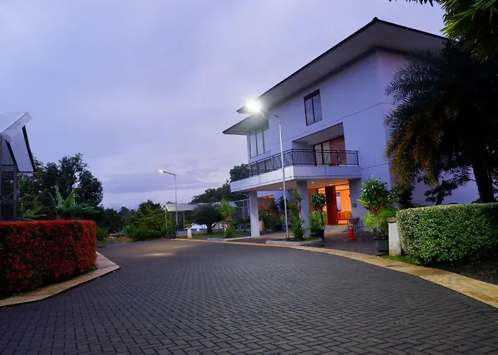 Nava Magnolia Hotel Bandung